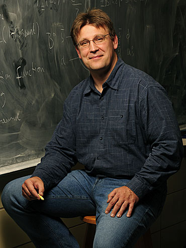 Iowa State physicist Soeren Prell